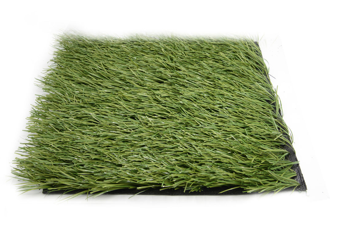 Stuoia sintetica dell'erba di calcio di plastica, campo di calcio sintetico falso verde